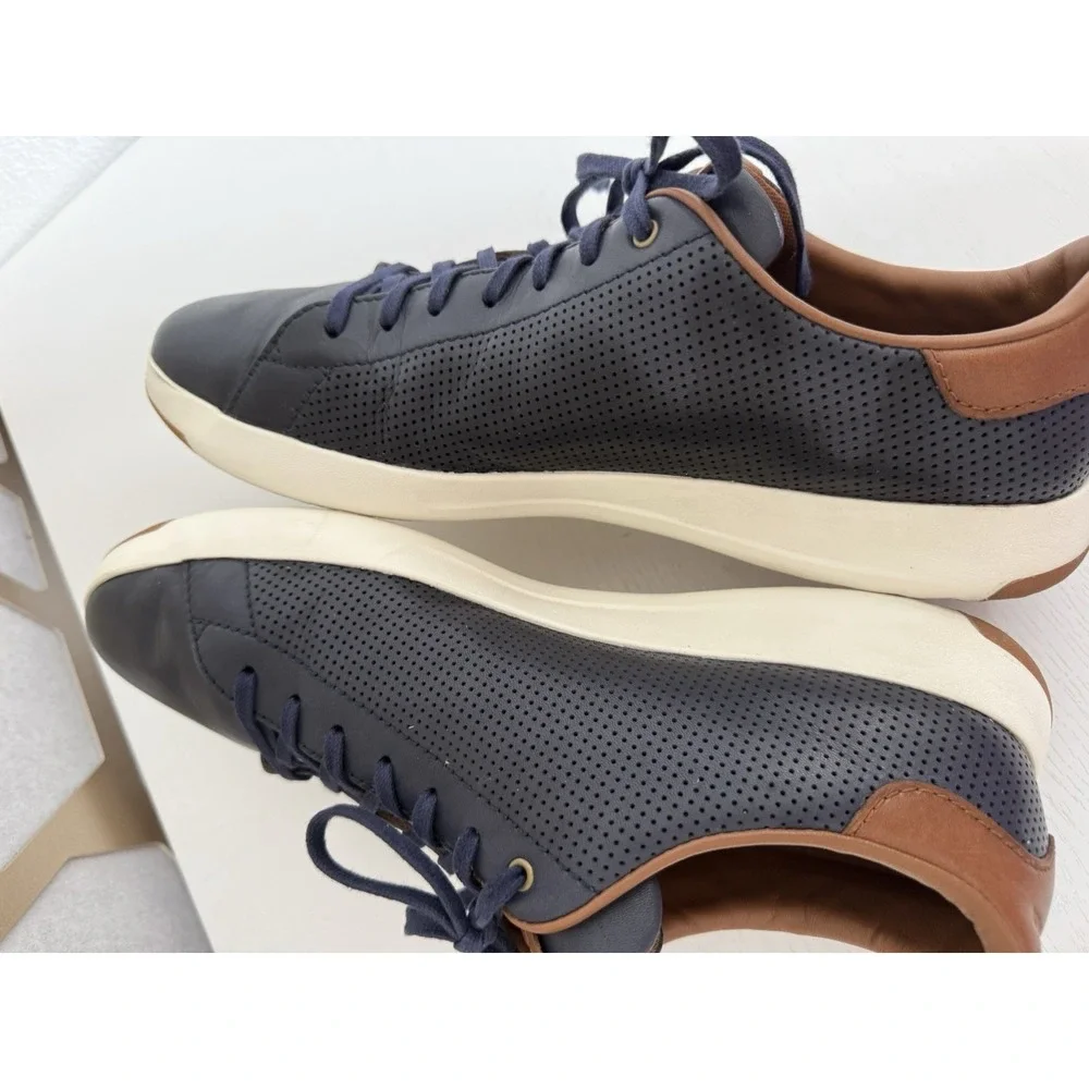 Cole Haan quickly packed